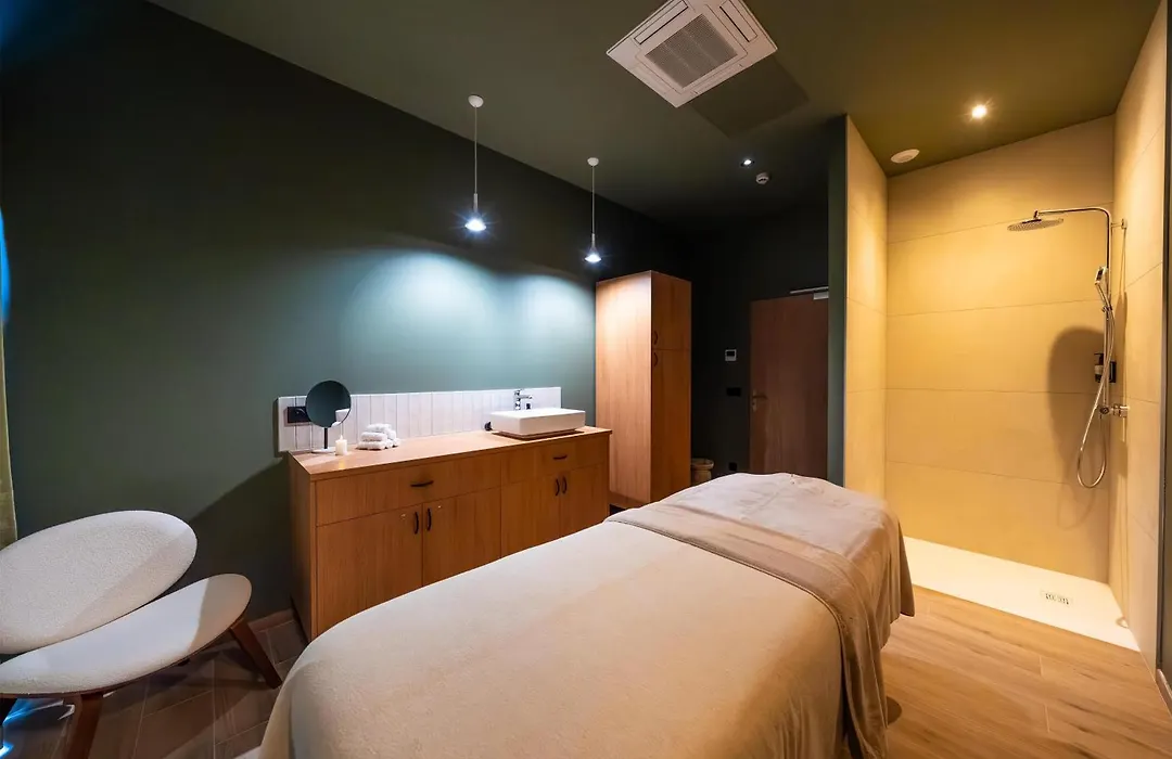 Best Western Premier Clos Syrah Hotel & Spa-1